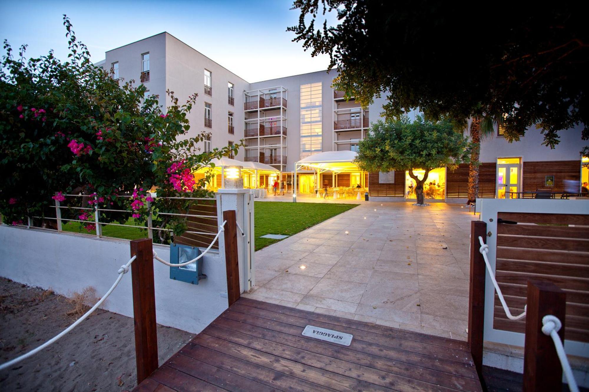 Hotel Club Torre Salinas - Adults Only Muravera Eksteriør bilde